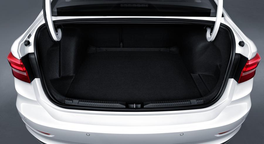 Багажник Volkswagen e-Lavida 2019 года  (фото 7 из 44)